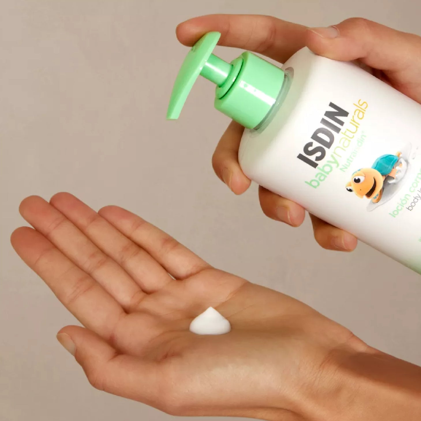Isdin Baby Naturals Loção Corporal 400ml