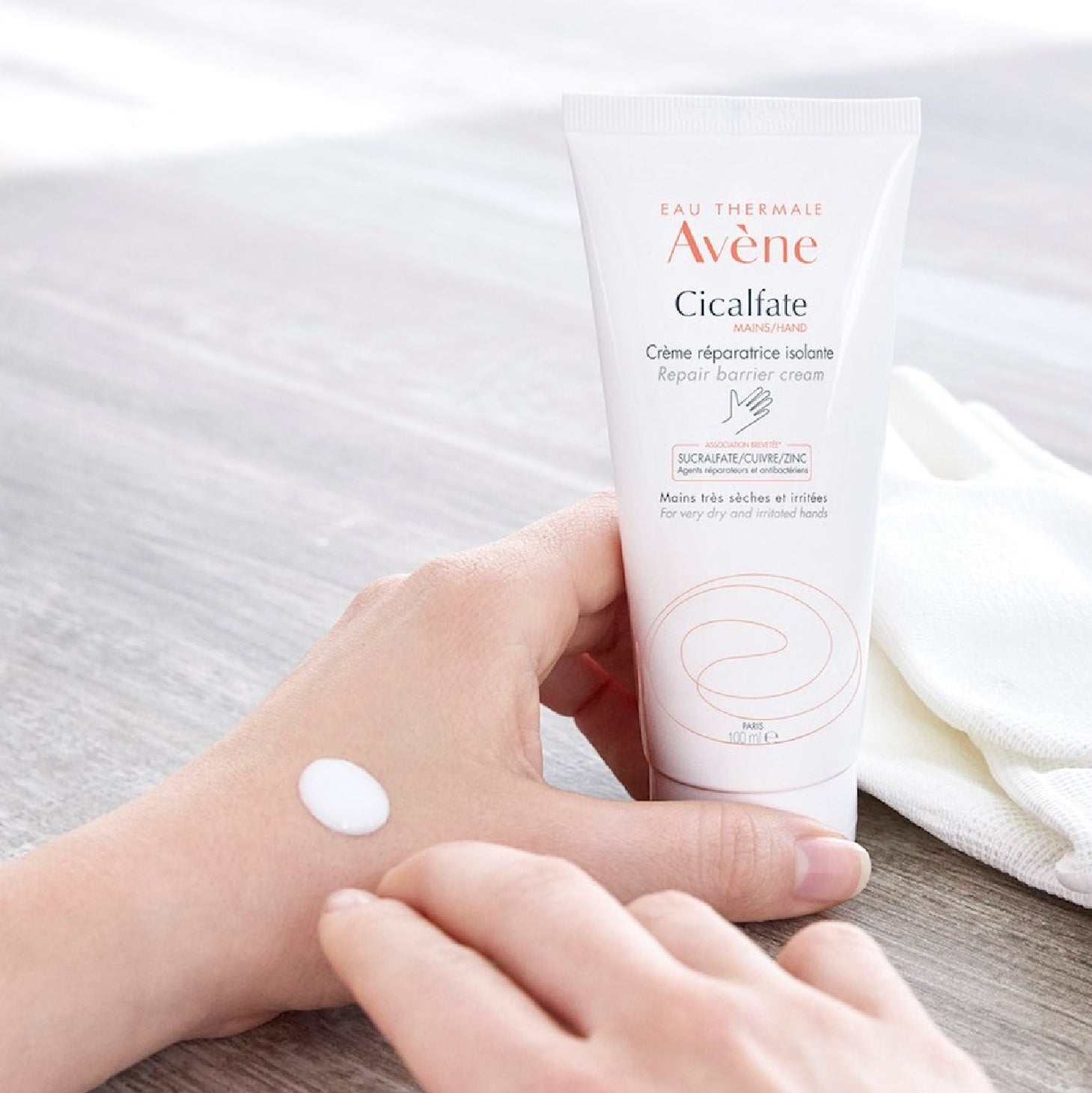 Avène Cicalfate Creme de Mãos Efeito Barreira 100ml