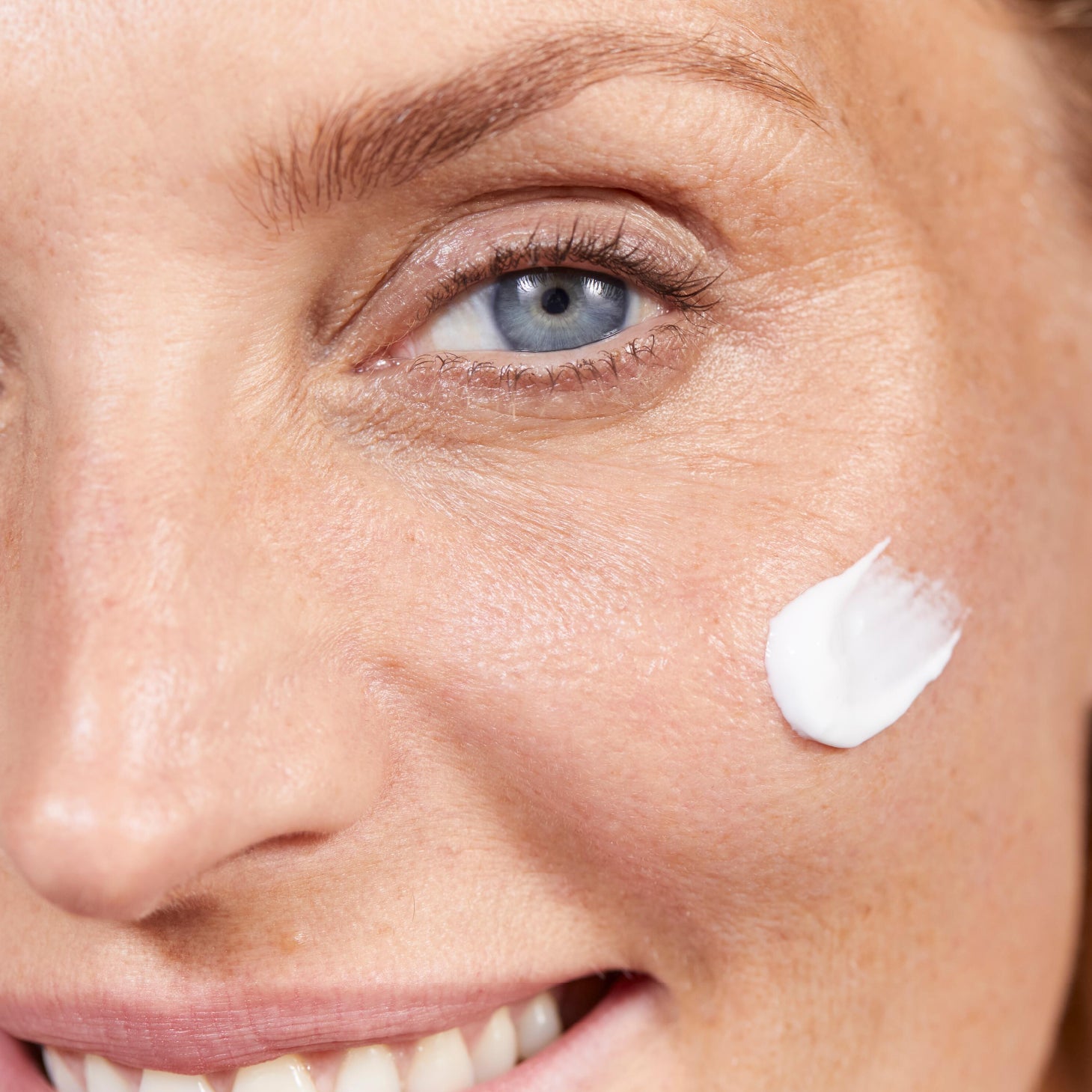 Avène Tolérance Hydra-10 Fluido Hidratante 40ml