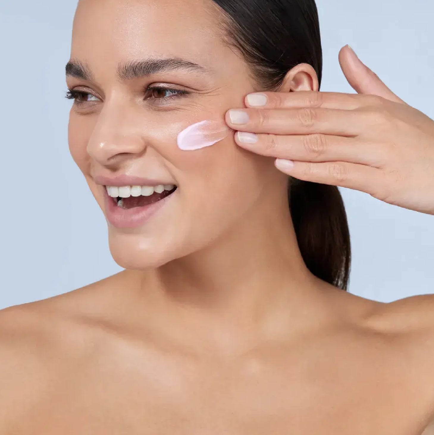 Isdin Isdinceutics Hialurónico Hidratante Sensitive Recambio 50 g