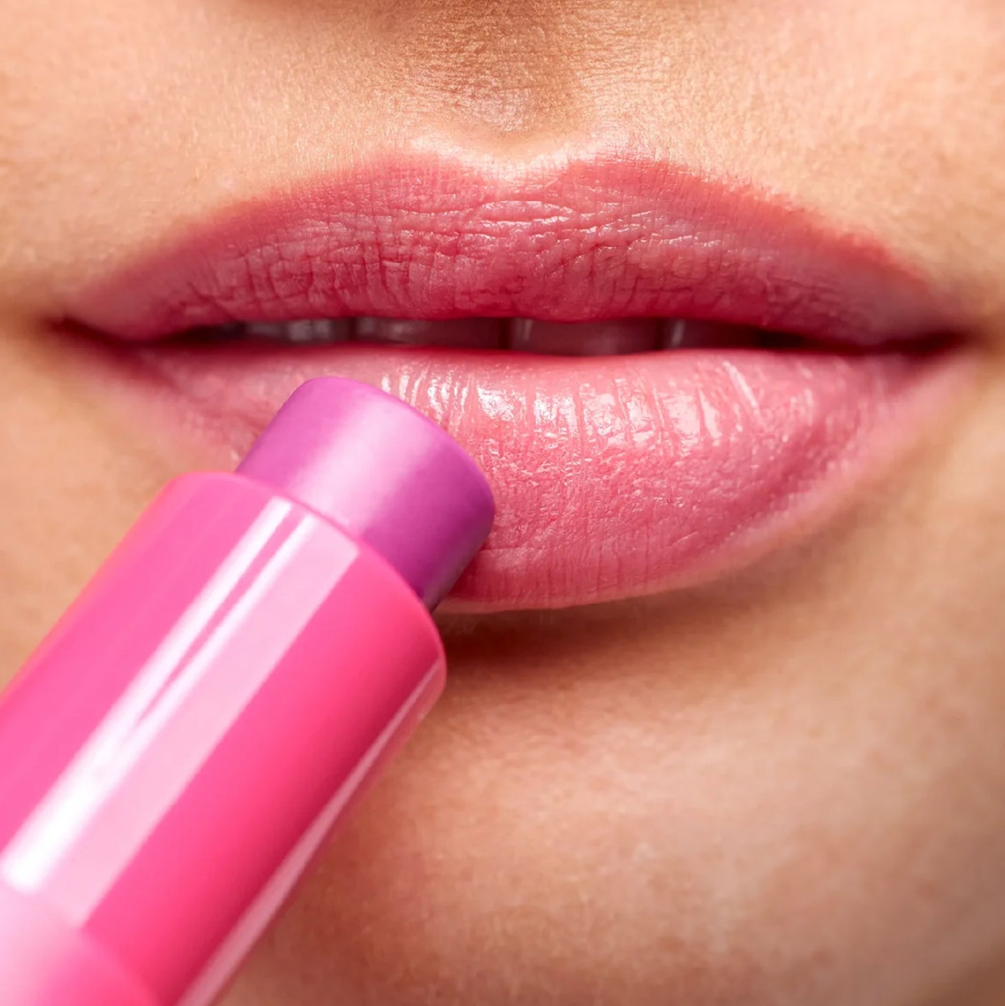 Isdin Reparador Labial Stick com Ácido Hialurónico 4g Rosa