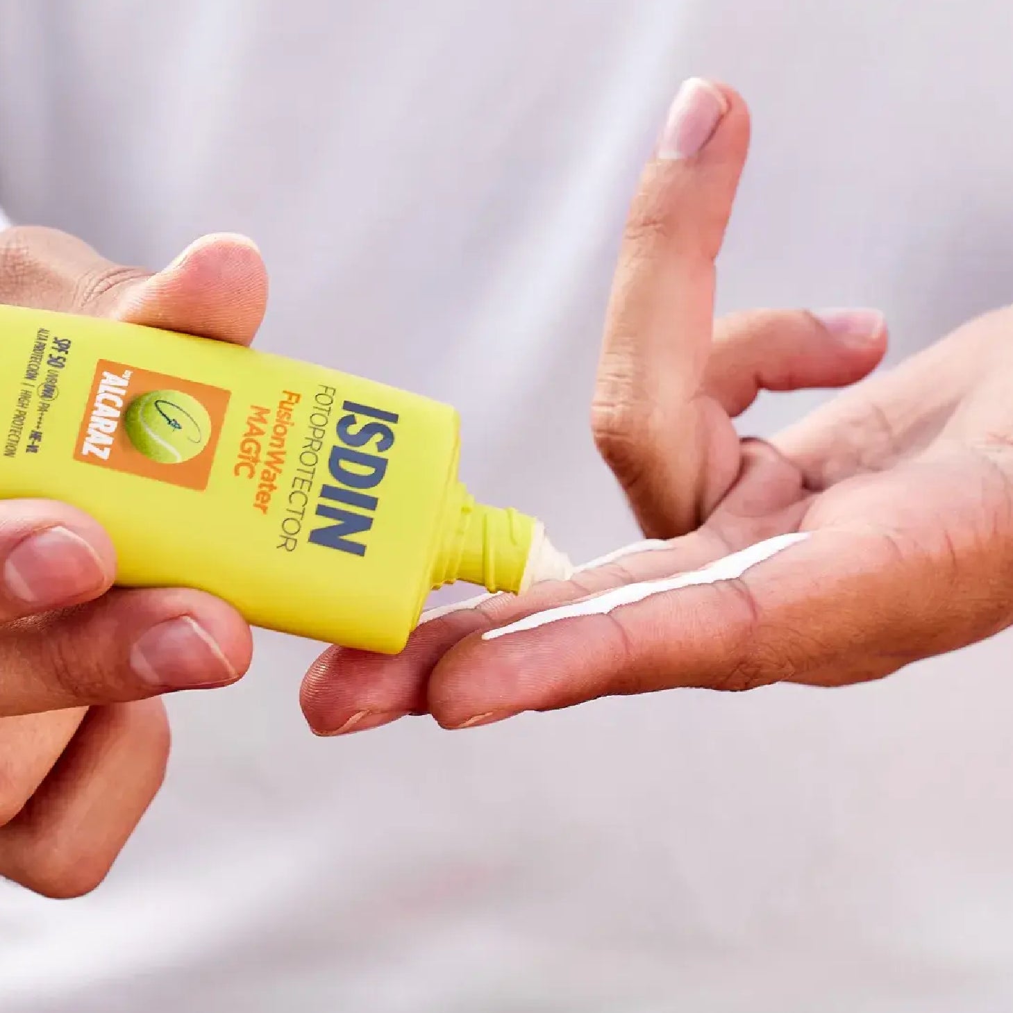 Isdin Fotoprotector Fusionwater Magic By Alcaraz SPF50 50ml