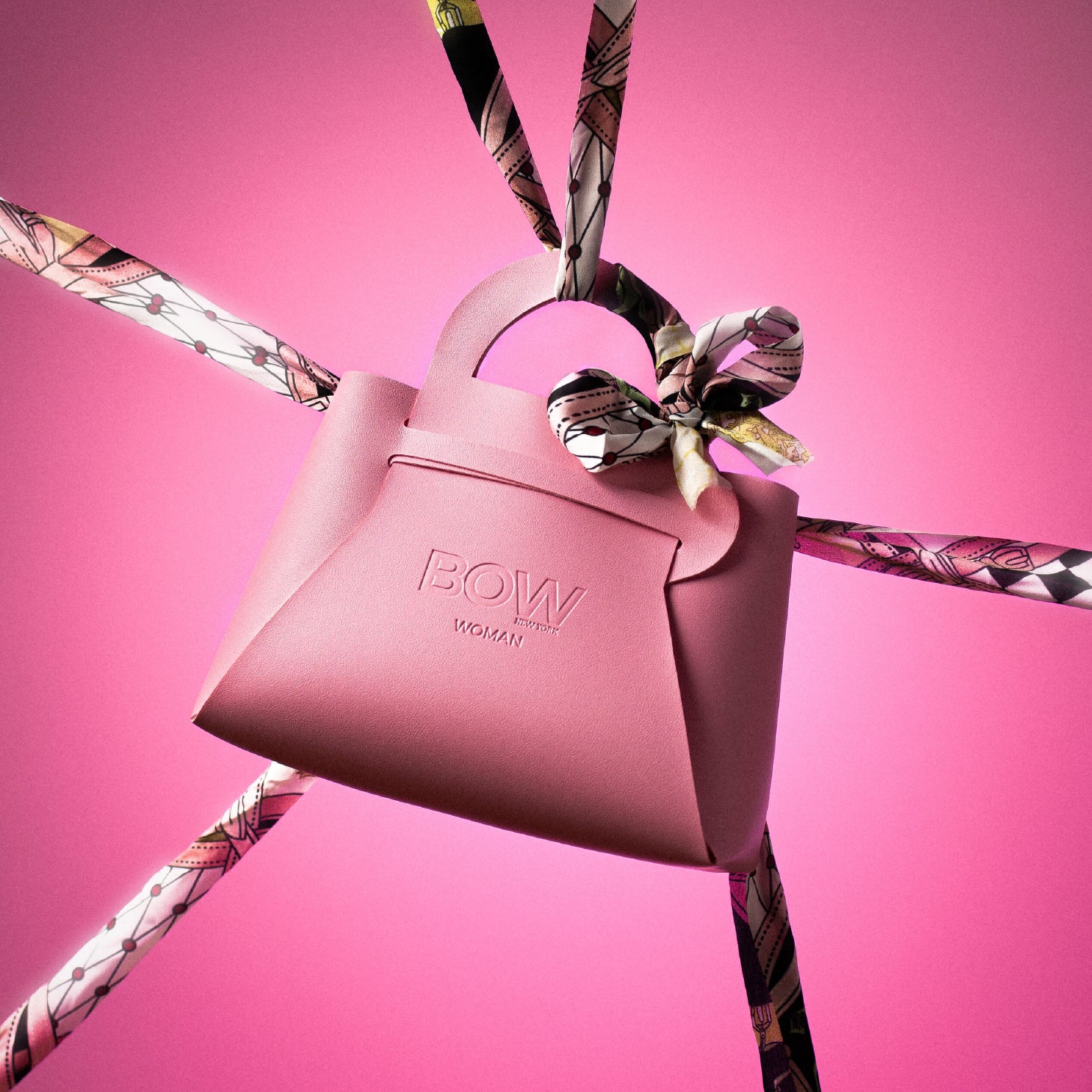 Bow Coffret Loura Eau Parfum 30ml + Roll On 50ml