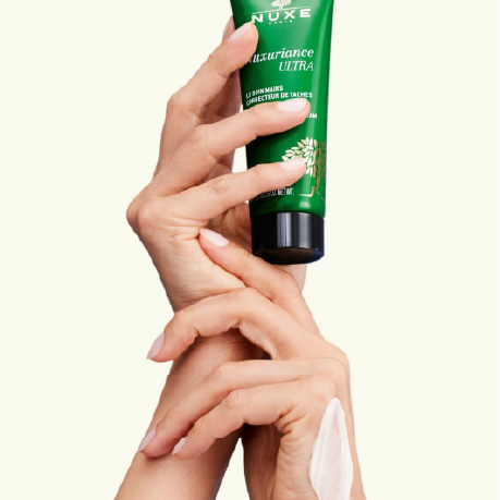 Cuidados de mãos da Nuxe